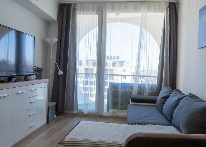 Seaforth Apartment